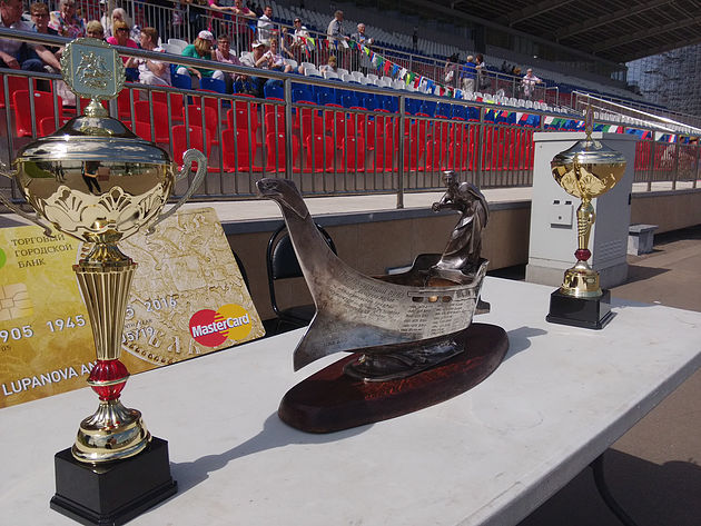 «Серебряная ладья» уплывает в Петербург