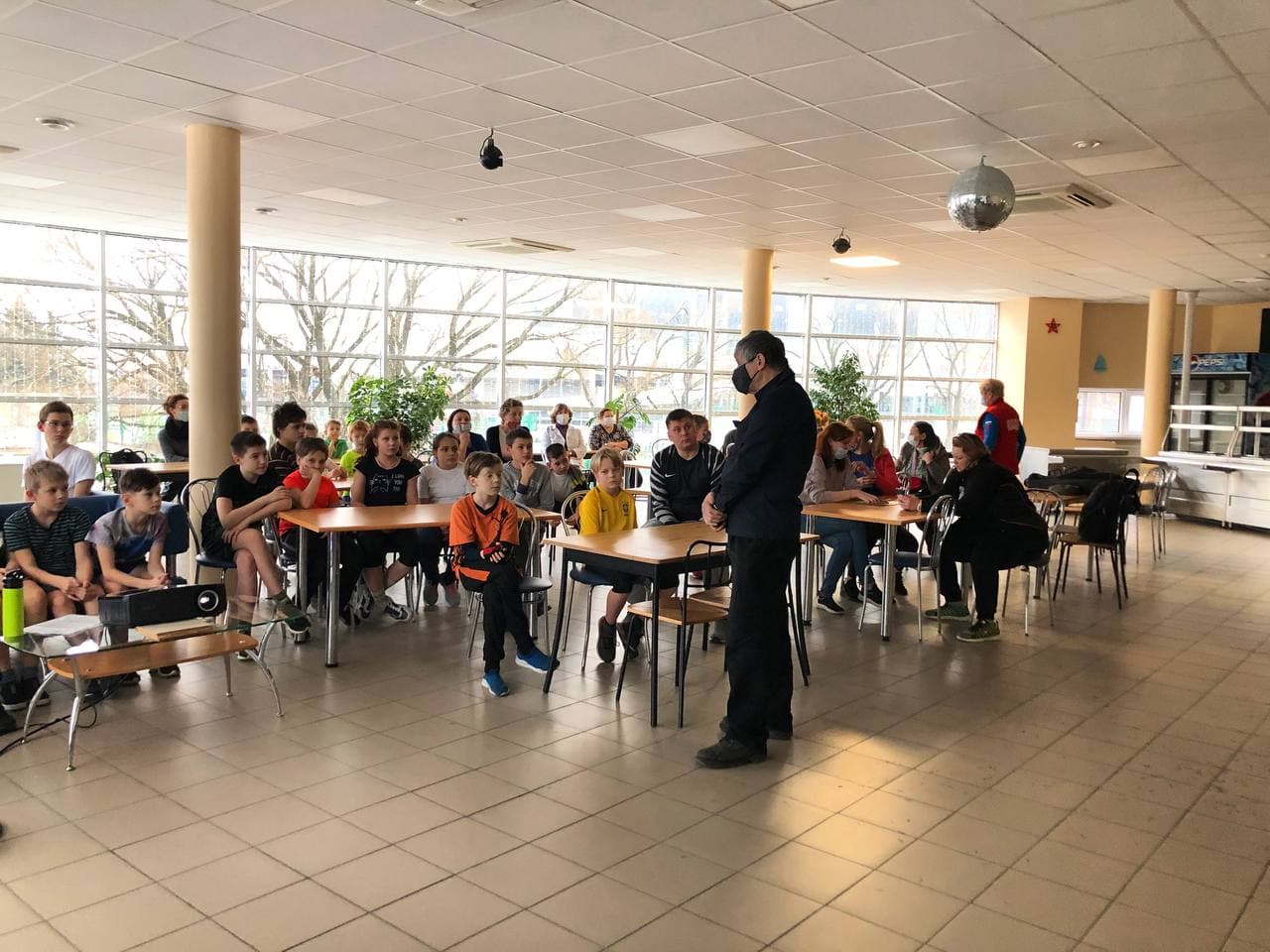 О том как прошёл День снятия блокады Ленинграда в школе