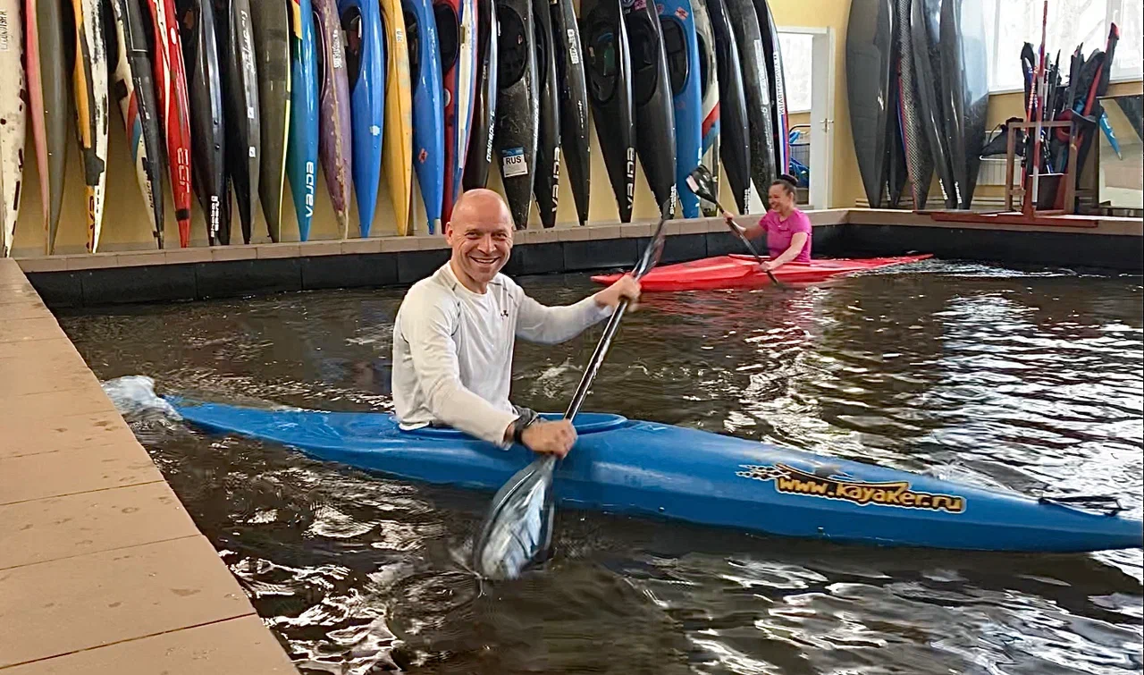 Антон Игоревич Шантырь посетил гребной клуб «Знамя»