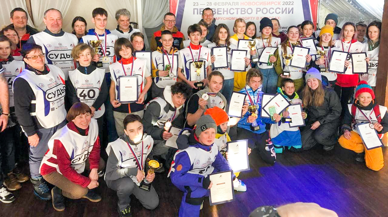 Первое в истории страны первенство России по сноукайтингу