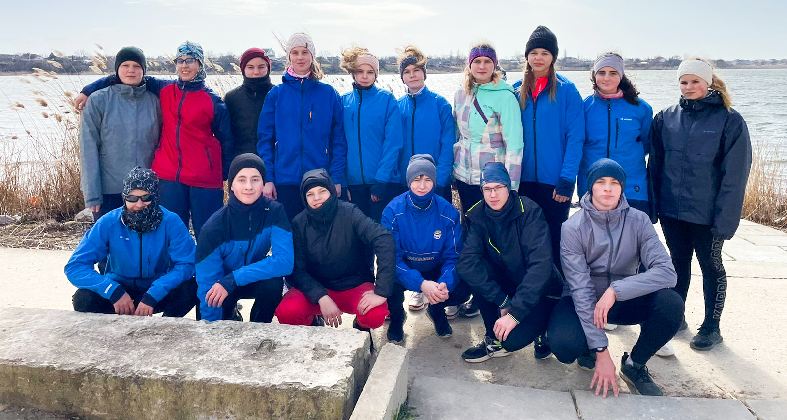 Спортсмены отделения гребного спорта на сборе в Саках, Крым.