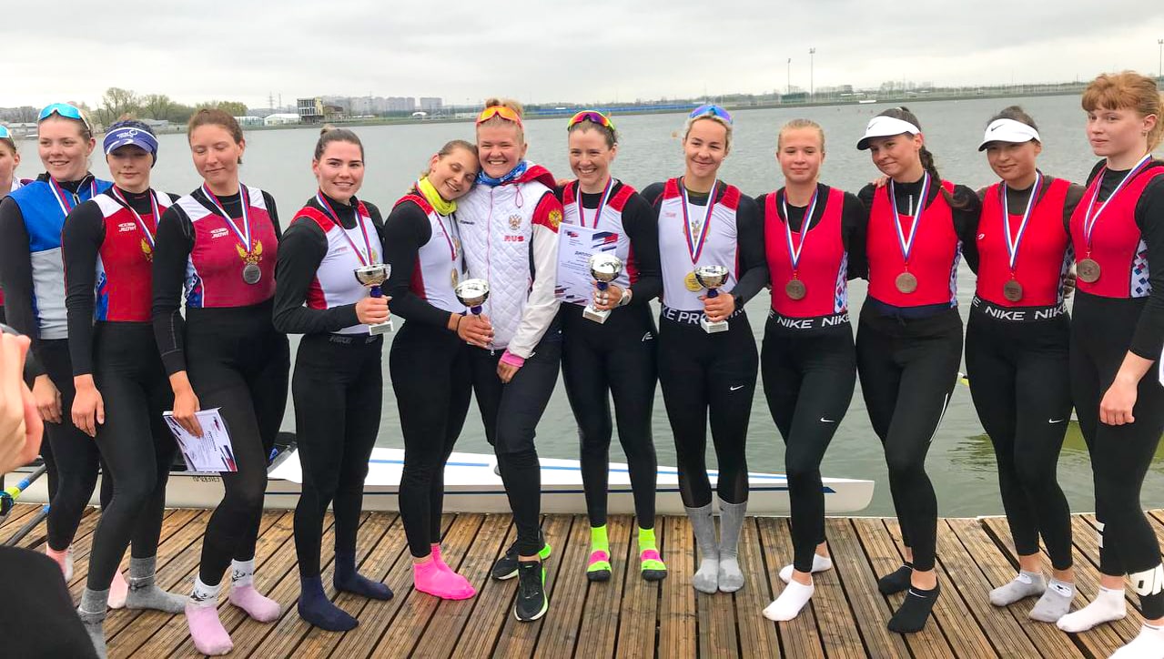 Восемь медалей в копилке Школы с ВС по гребному спорту