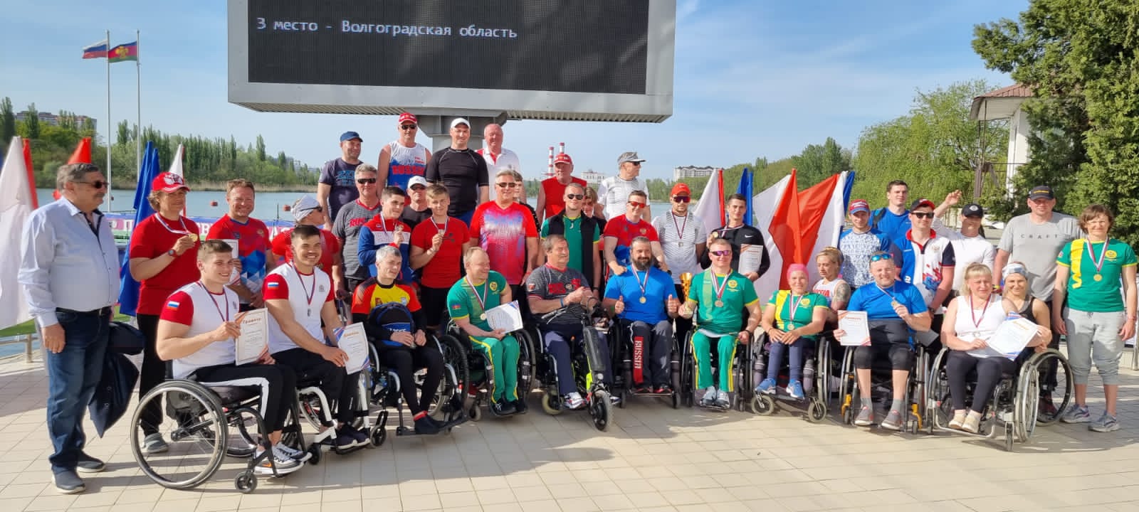 2 золота и серебро на Кубке России по гребле на байдарке и каноэ у спортсменов ПОДА