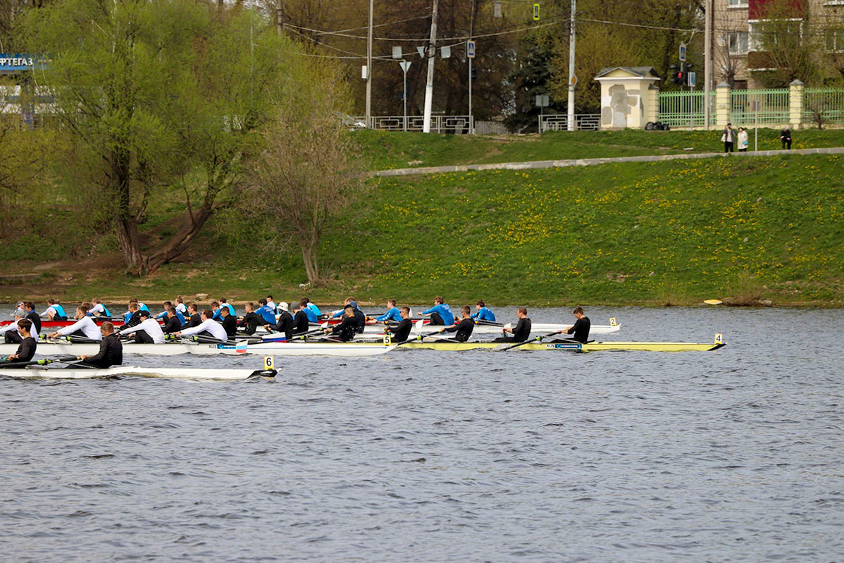 Cпортсмены школы привезли 8 золотых, 17 серебряных и 9 бронзовых медалей с Тверской регаты