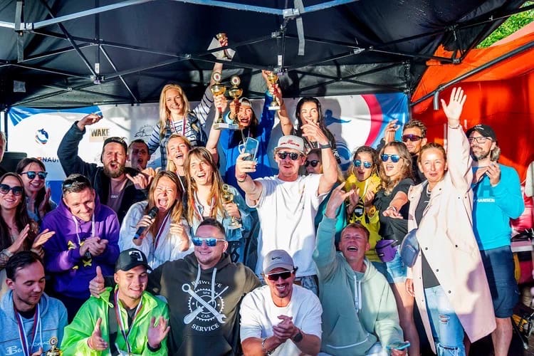 Спортсмены Школы победители чемпионата Санкт-Петербурга по сёрфингу