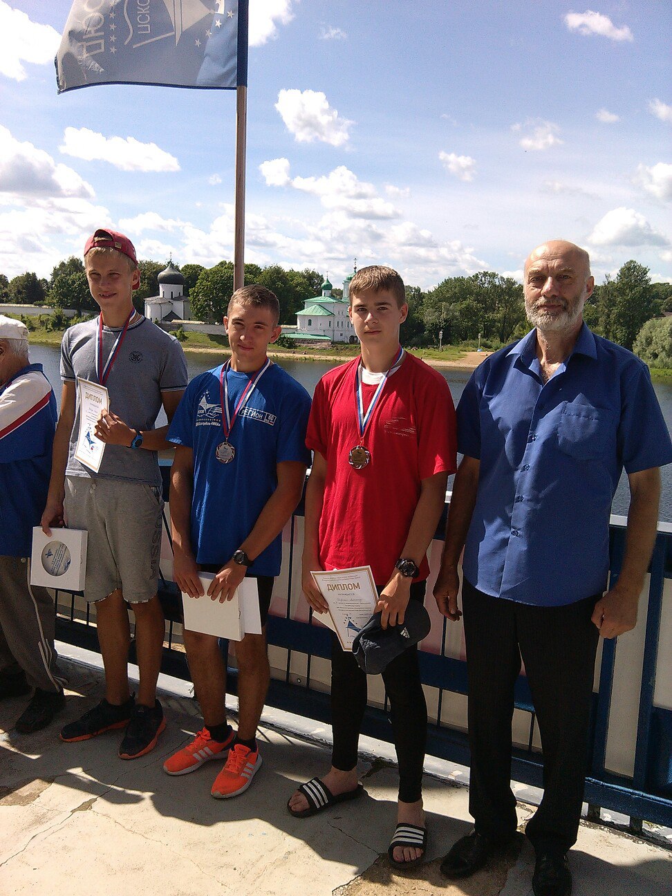 Медали памяти заслуженного тренера