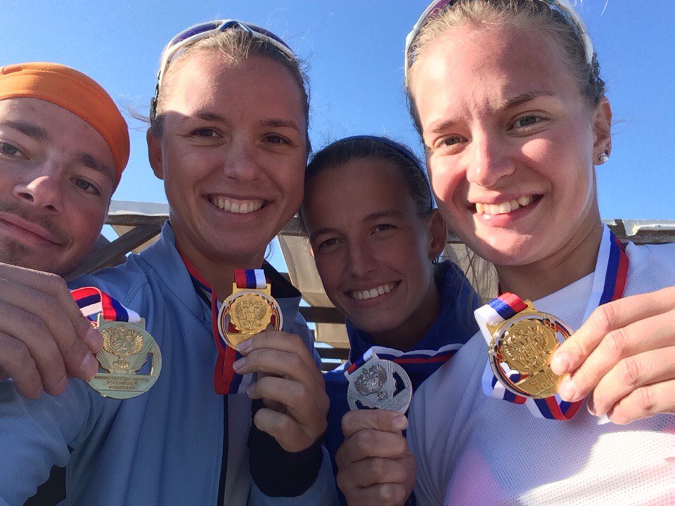 Медальный дождь у берегов Крыма