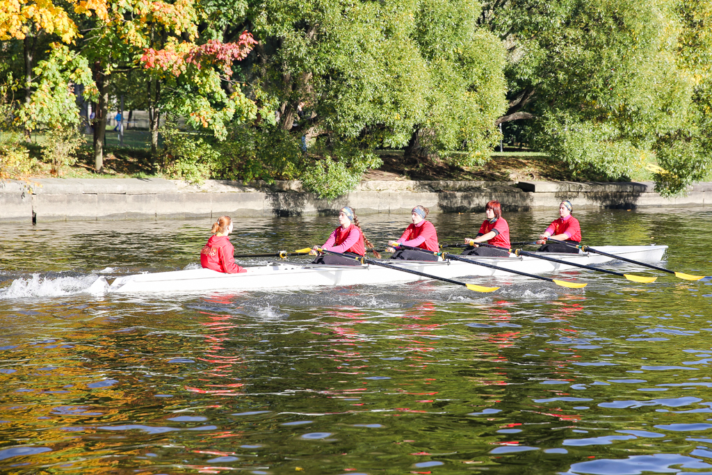 Проводится набор в группу академической гребли,девочек 2003 г.рождения