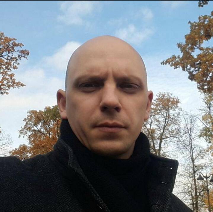 Имя спортсмена
